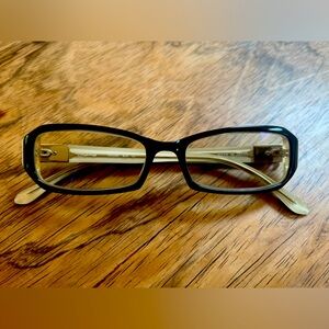 Sama Taylor Optical 🖤